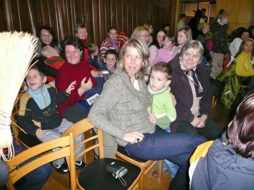 Mikulášské zpívání u stromečku - 3.12.2010